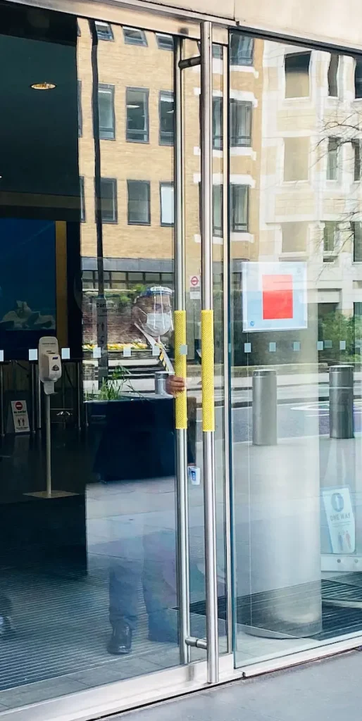 self-cleaning-door-handle